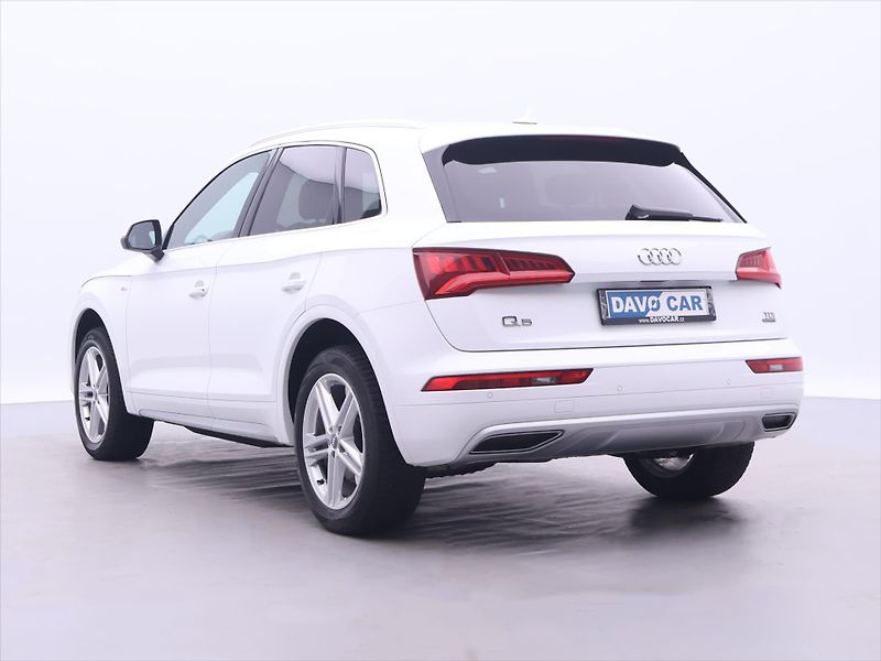 Audi Q5 2,0 TDI S-line 4x4 CZ - fotka 5 z 32
