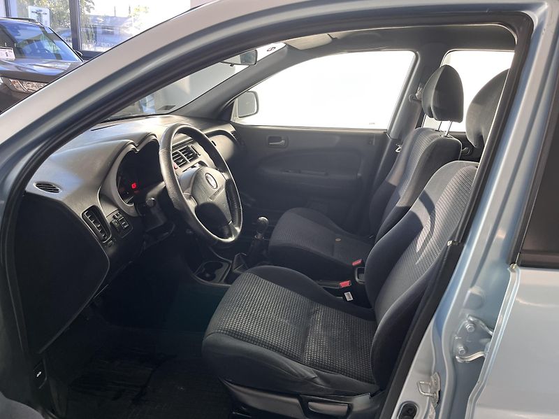 Honda HR-V (2004) - fotka 15 z 20