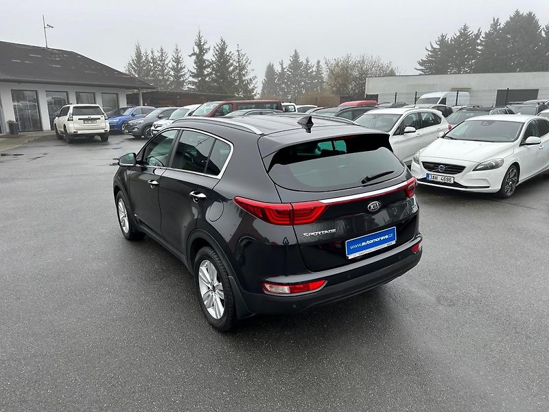 Kia Sportage (2018) Style 2.0 CRDI 136 KW 4x4 - CZ - fotka 8 z 21