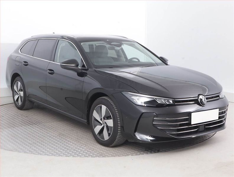 Volkswagen Passat (2024) Business 1.5 eTSI ACT - fotografie inzerátu