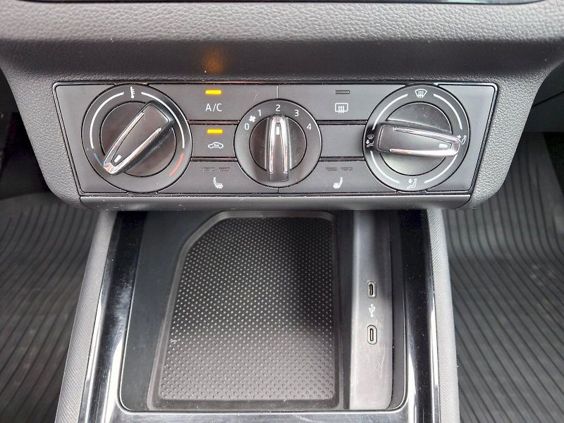 Škoda Scala (2023) Ambition 1,0TSi 81kW - fotka 25 z 33