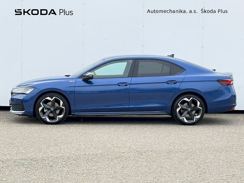 Škoda Superb (2025) DSG 2.0 TDI / 110kW / SPORTLIN - fotka 3 z 35
