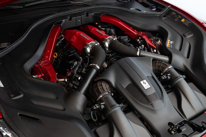 Ferrari Portofino JBL/360/Rosso Keramické Brzdy - fotka 25 z 30