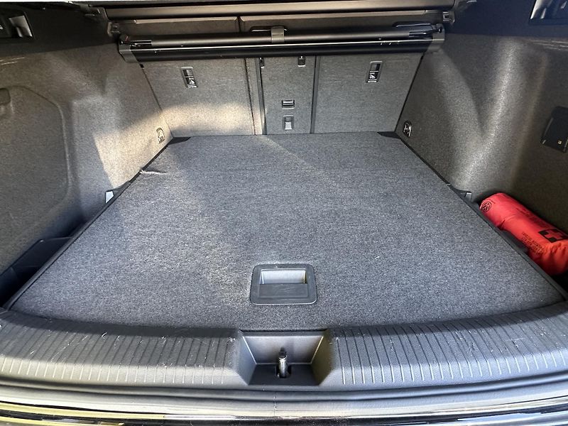 Volkswagen Golf Variant (2022) ALLTRACK 2.0TDI/147kW *H&K* - fotka 35 z 47