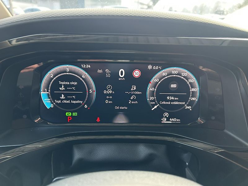 Volkswagen Multivan Long Life 2.0TDI 110kW DSG - fotka 15 z 25