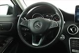 Mercedes-Benz GLA (2017) 220 d 4MATIC, 4X4 - náhled 17