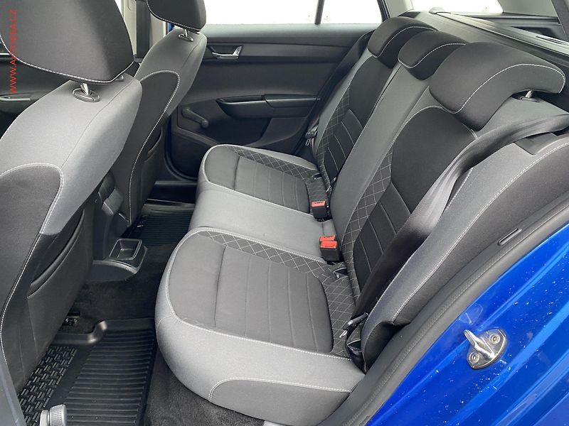 Škoda Fabia (2019) 1.0 TSi, ČR, Ambition, +pneu - fotka 10 z 17