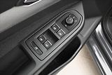 Volkswagen Golf 2,0 TDI 110 kW DSG Life Záruka - náhled 25