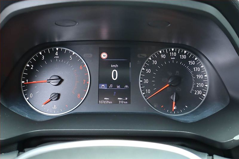 Renault Captur (2021) 1.0 TCe, Serv.kniha, Tempomat - fotka 11 z 18