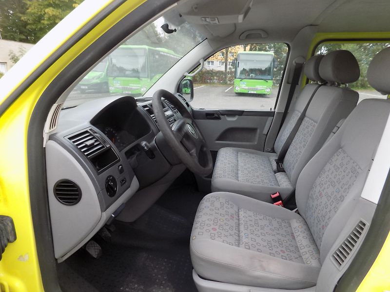 Volkswagen Transporter (2007) 2,5 96KW 7MÍST SKLÁPĚČ  - fotka 14 z 53