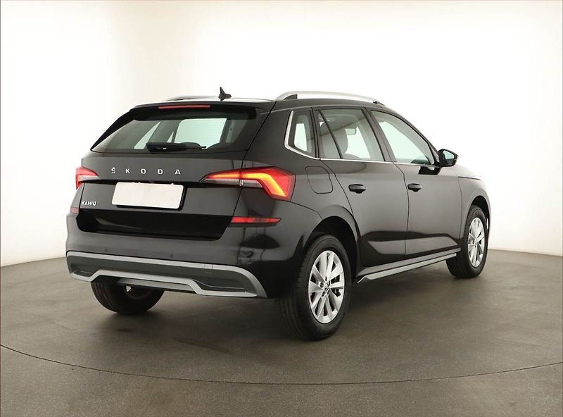 Škoda Kamiq (2023) Style 1.0 TSI - fotka 5 z 15