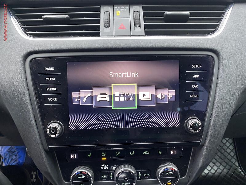 Škoda Octavia (2019) 1.5 TSi, ČR, Ambition, DSG - fotka 16 z 18