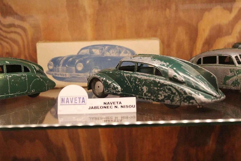 Muzeum historických dopravních hraček v Krupce na Teplicku je rájem pro kluky všech věkových kategorií.