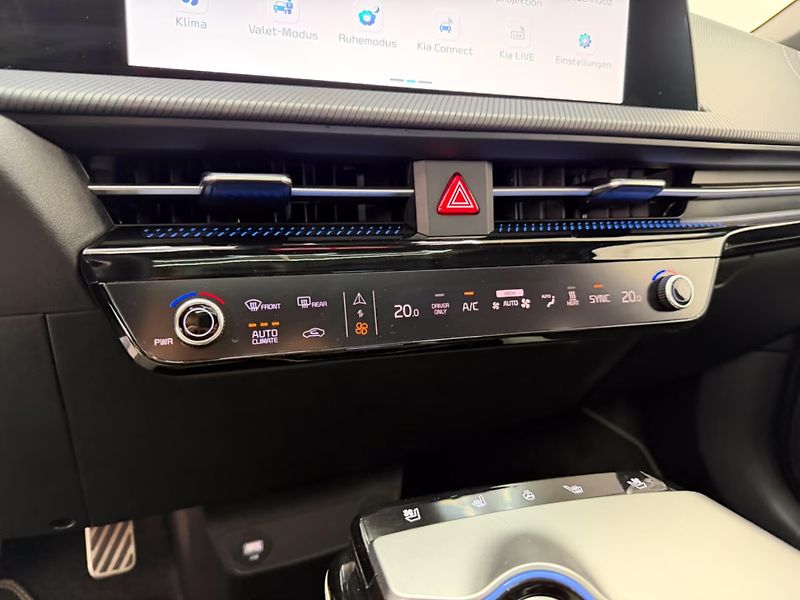 Kia EV6 GT-Line 77.4kWh Pano Meridian - fotka 23 z 28
