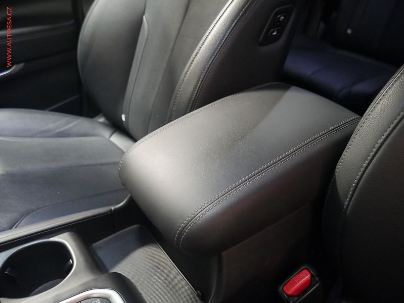 Hyundai Santa Fe (2020) 2.2 CRDi 4x4, 1.maj,ČR - fotka 26 z 30