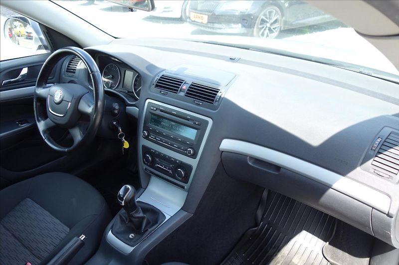 Škoda Octavia 1,2 TSi 77KW, ČR, ELEGANCE. - fotka 12 z 26
