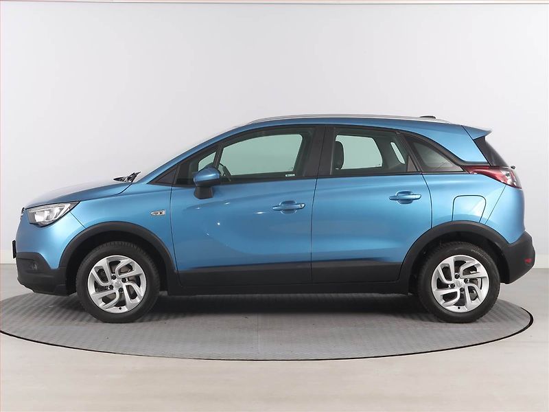Opel Crossland X (2017) 1.2 Turbo, Serv.kniha - fotka 3 z 18
