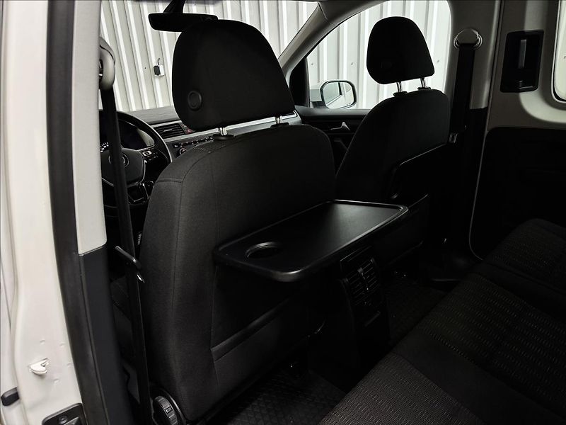 Volkswagen Caddy MAXI 2.0TDI 110kW DSG 4MOTION - fotka 30 z 42