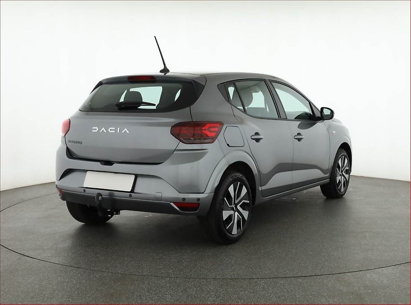 Dacia Sandero (2024) 1.0 TCe, Automat, ČR,1.maj - fotka 5 z 16