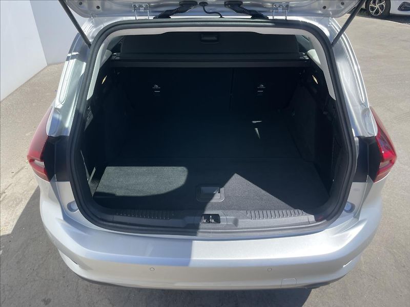 Ford Focus 1,5 Ecoblue AT8 Titanium - fotka 23 z 23