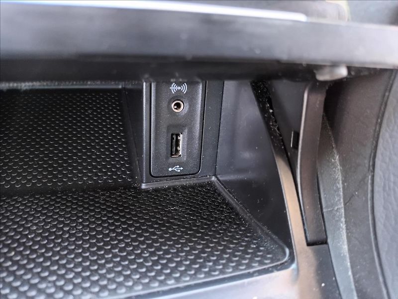 Volkswagen Golf 1,0 TSI,ČR,1MAJ,RADAR,LED,DPH - fotka 34 z 42