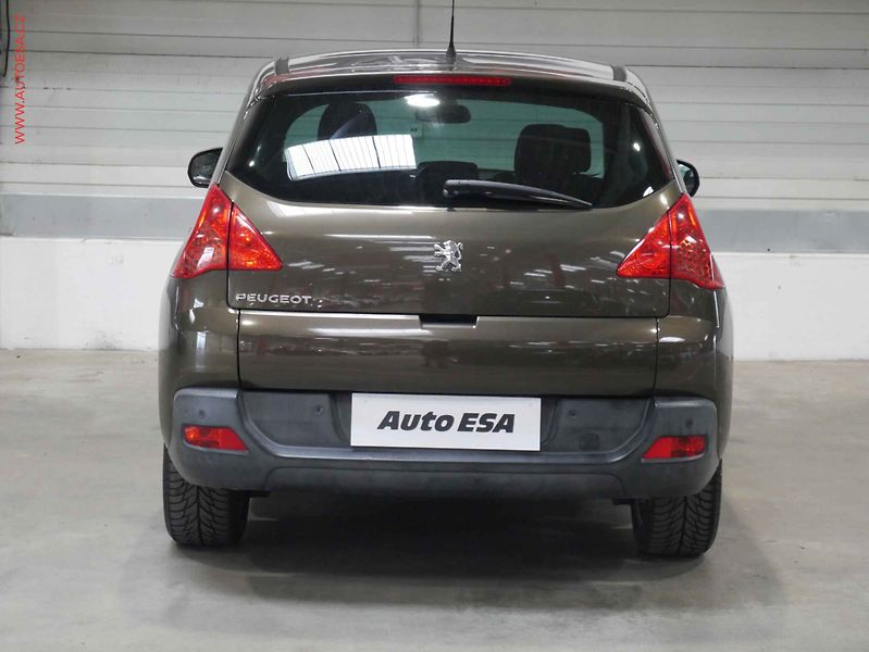 Peugeot 3008 (2010) 1.6VTi, Panor, AC - fotka 5 z 18