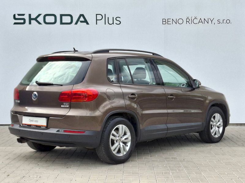 Volkswagen Tiguan (2014) 2,0TDi 81kW - fotka 2 z 34