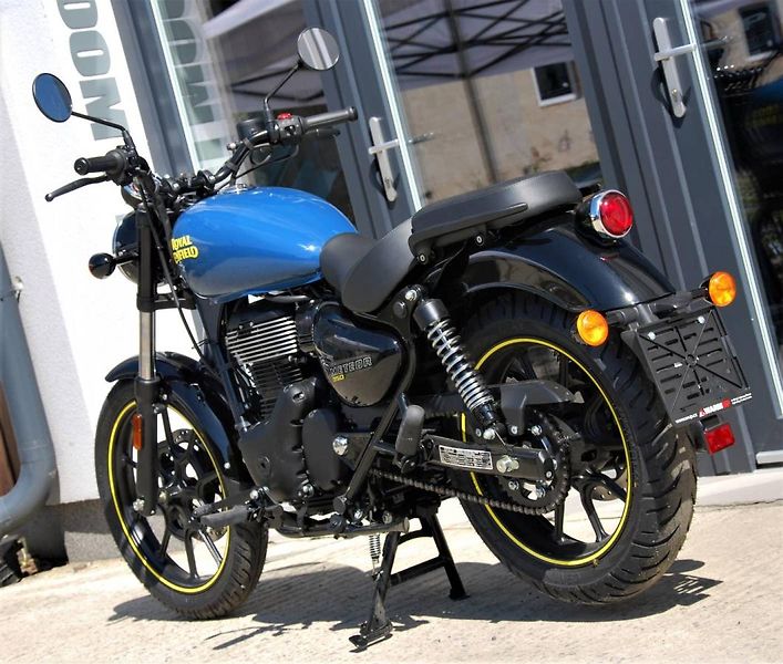 Royal Enfield Meteor 350 (2026) 350 Meteor BLUE - fotka 6 z 25