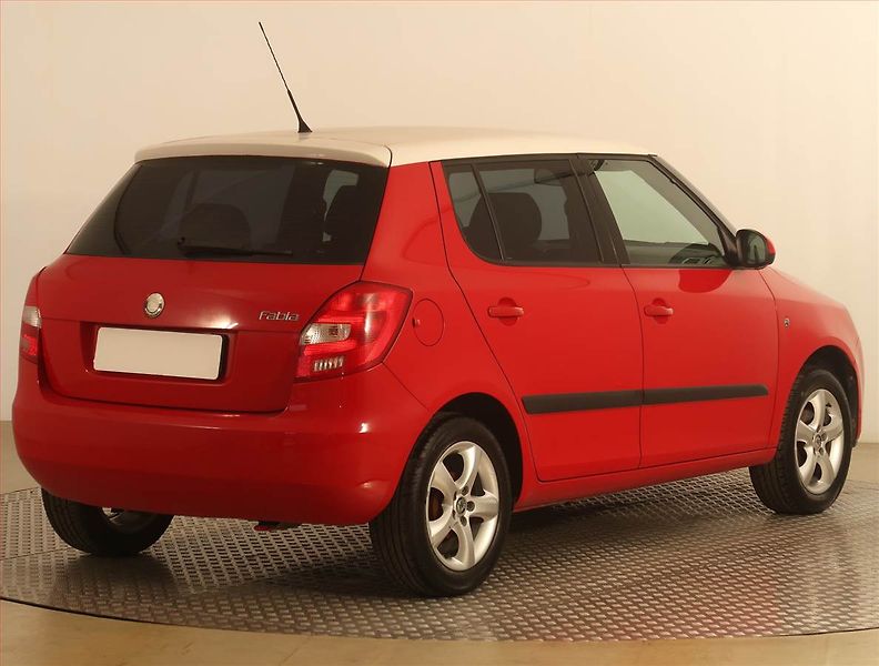 Škoda Fabia (2009) 1.2, po STK, za super cenu - fotka 5 z 15