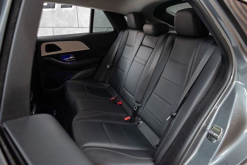Mercedes-Benz GLE 350d AMG*4MATIC*TAŽNÉ*DPH* - fotka 12 z 47