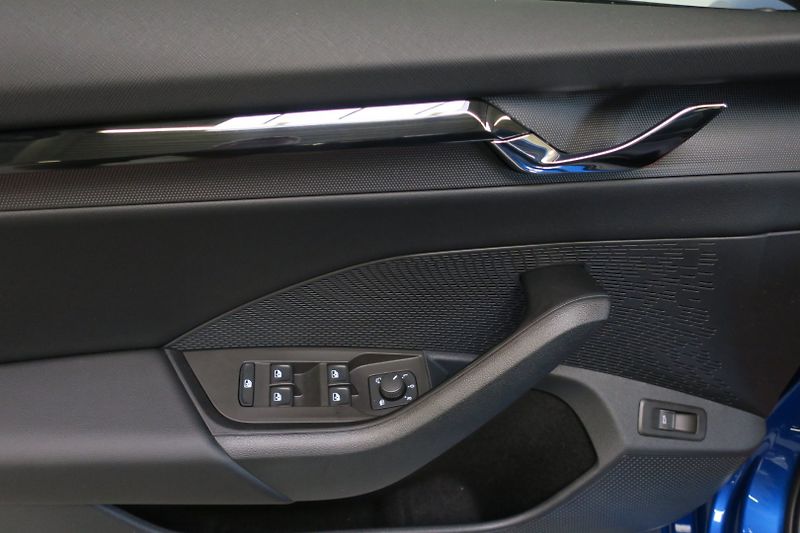 Škoda Octavia (2024) 2,0 TDI 110kW 7DSG Fresh PLUS - fotka 9 z 50