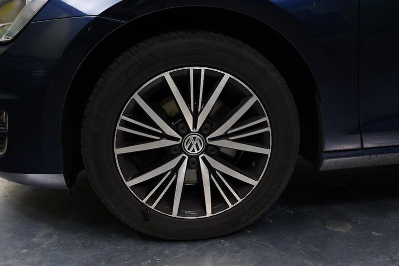 Volkswagen Golf - fotka 10 z 22