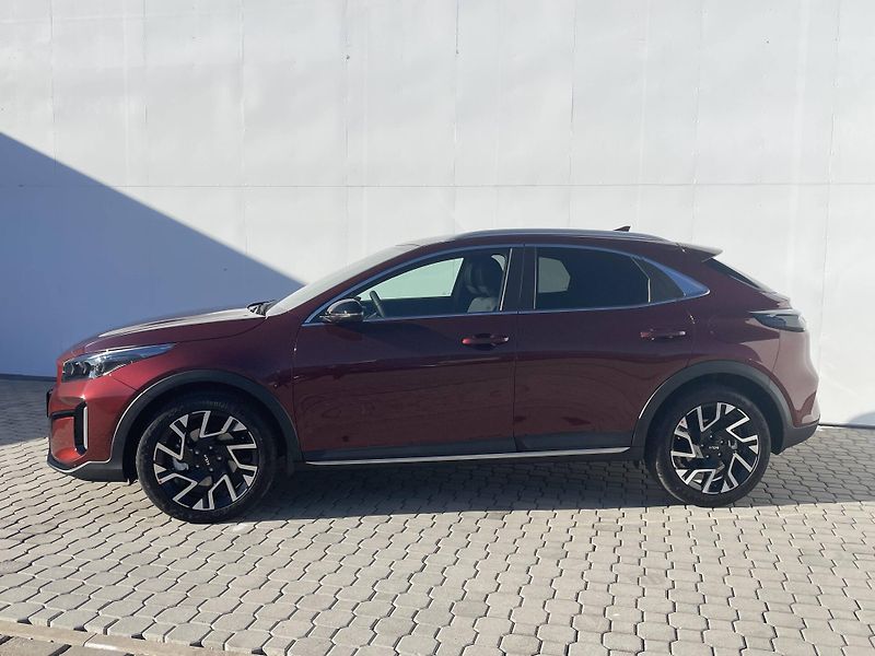 Kia XCeed (2026) STEEL EDITION 7DCT 1,6 T-GDi - fotka 3 z 6