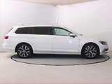 Volkswagen Passat (2016) 2.0 TDI, 4X4, Automat, Kůže - náhled 6