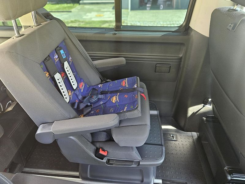 Volkswagen Multivan (2016) T6 long - fotka 10 z 25