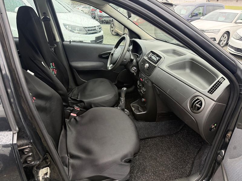 Fiat Punto 1.3 JTD - fotka 10 z 13