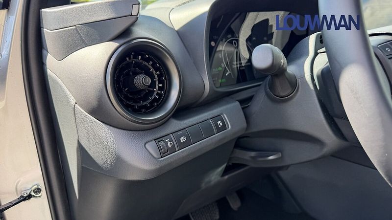 Toyota C-HR AT STYLE - fotka 6 z 19