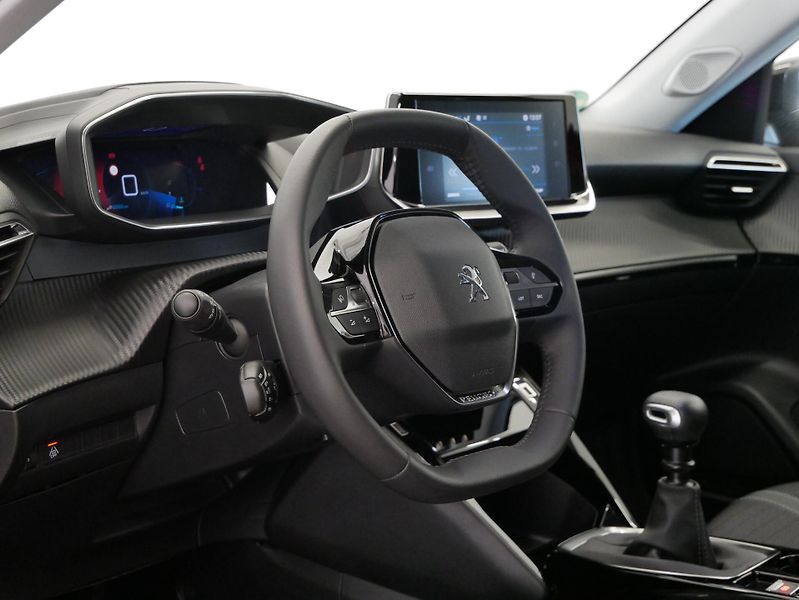 Peugeot 2008 - fotka 14 z 27