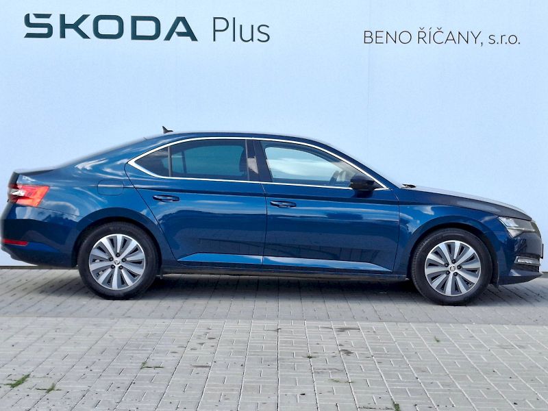 Škoda Superb (2023) Style DSG 1,5TSi 110kW - fotka 11 z 35