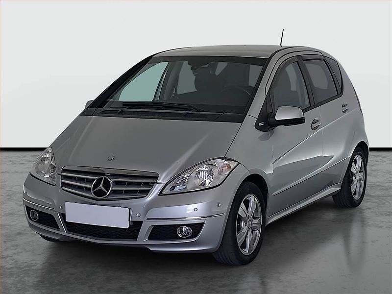 Mercedes-Benz Třídy A (2011) A 160, Automat, Navi, Tempomat - fotka 2 z 15