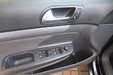 Volkswagen Golf 1.9 TDI AUT. KLIMA - náhled 17