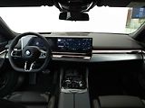 BMW Řada 5 540d xDrive Touring - náhled 6