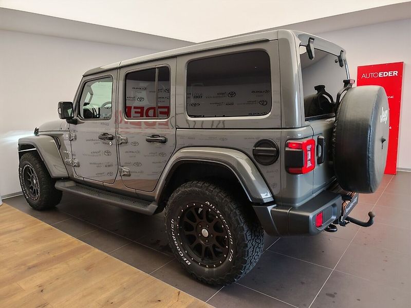 Jeep Wrangler SAHARA 2.0T 4x4 TRAIL RATED - fotka 6 z 40