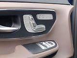 Mercedes-Benz Třídy V 300d AMG 4M AVG ČR DPH - náhled 32
