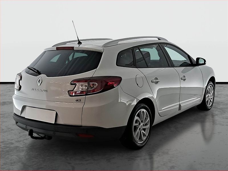 Renault Mégane (2015) Limited 1.5 dCi, Serv.kniha - fotka 5 z 16
