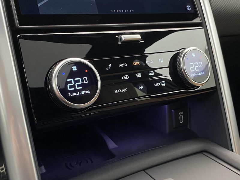 Land Rover Discovery D350 DYNAMIC HSE AWD AUT - fotka 36 z 67