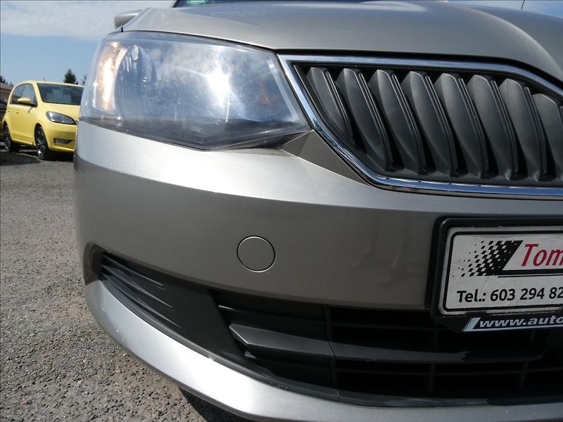 Škoda Fabia 1,4 TDi 66kW 2.majitel,servisk - fotka 5 z 44