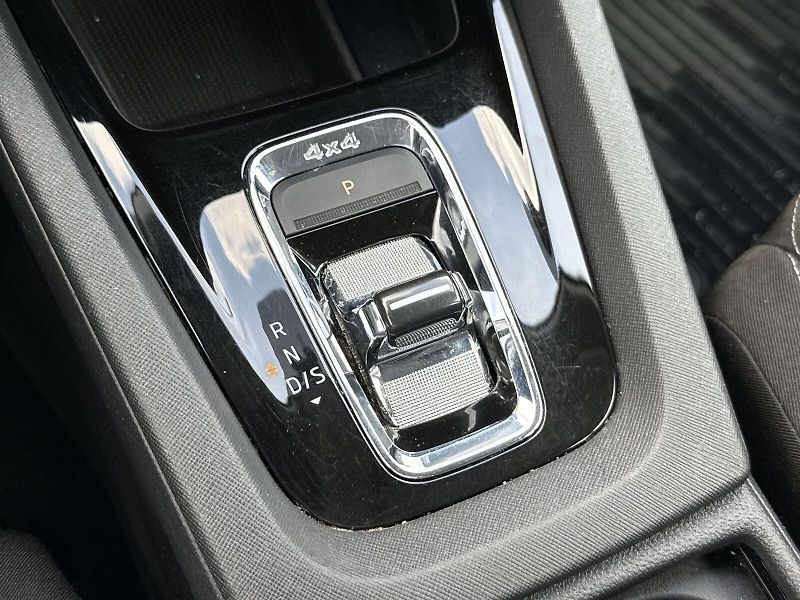 Škoda Octavia (2023) Combi 2.0 TDI 4x4 DSG Ambition - fotka 15 z 31