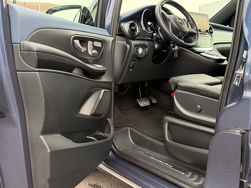 Mercedes-Benz EQV 300 - fotka 22 z 34