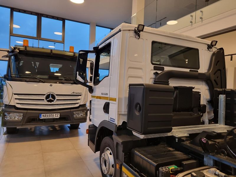 MAN TGL 12.220 NOSIČ KONTEJNERU 8T - fotka 9 z 19